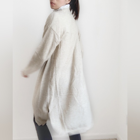 SOFT NEUTRAL LONG CARDIGAN SWEATER - Picture 6 of 6